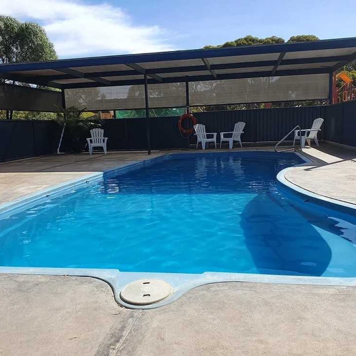 harbour view caravan park pool